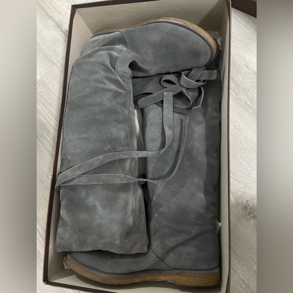 Over the knee gray suede boot